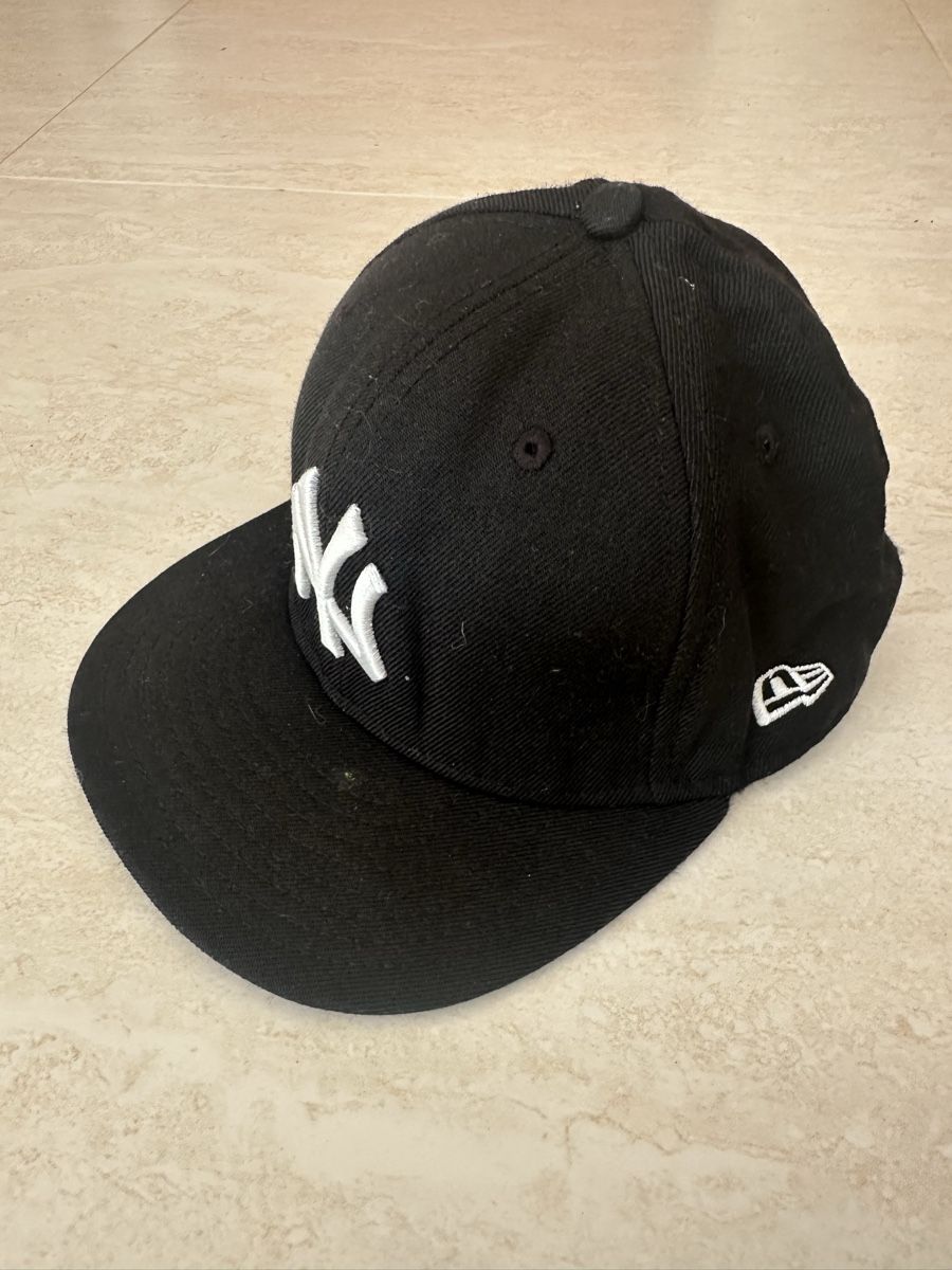 New Era Hüte, Mützen & Caps: Basketball cap NY – Gebraucht aus Ponte Capriasca von michesa 2