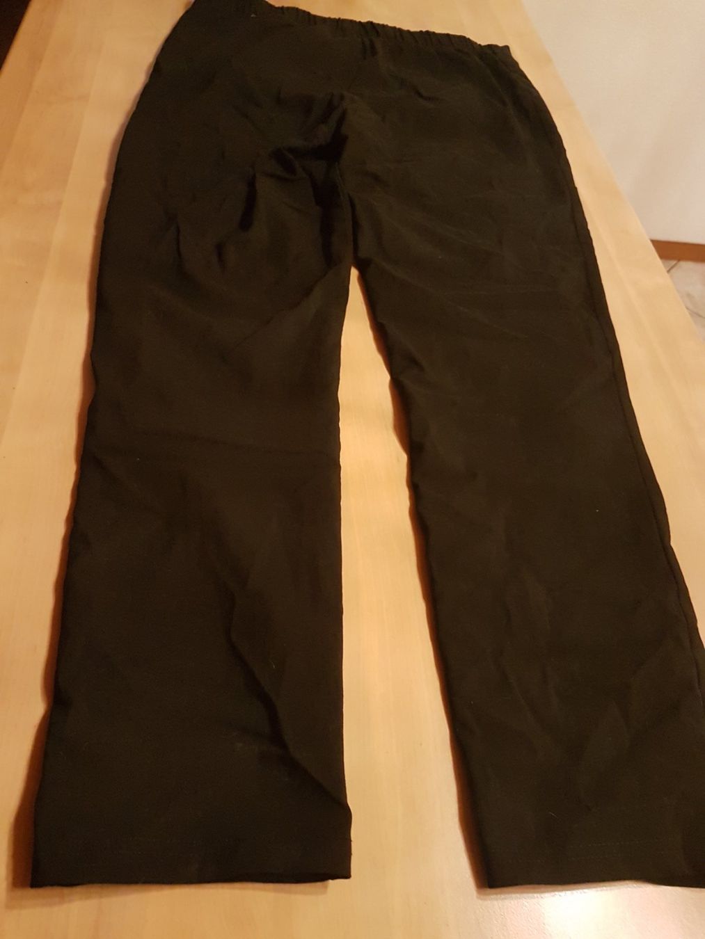 Pantaloni: Pantalon noir taille L marque Chicorée – Usato da Villiers venduto da san_jn5w 6