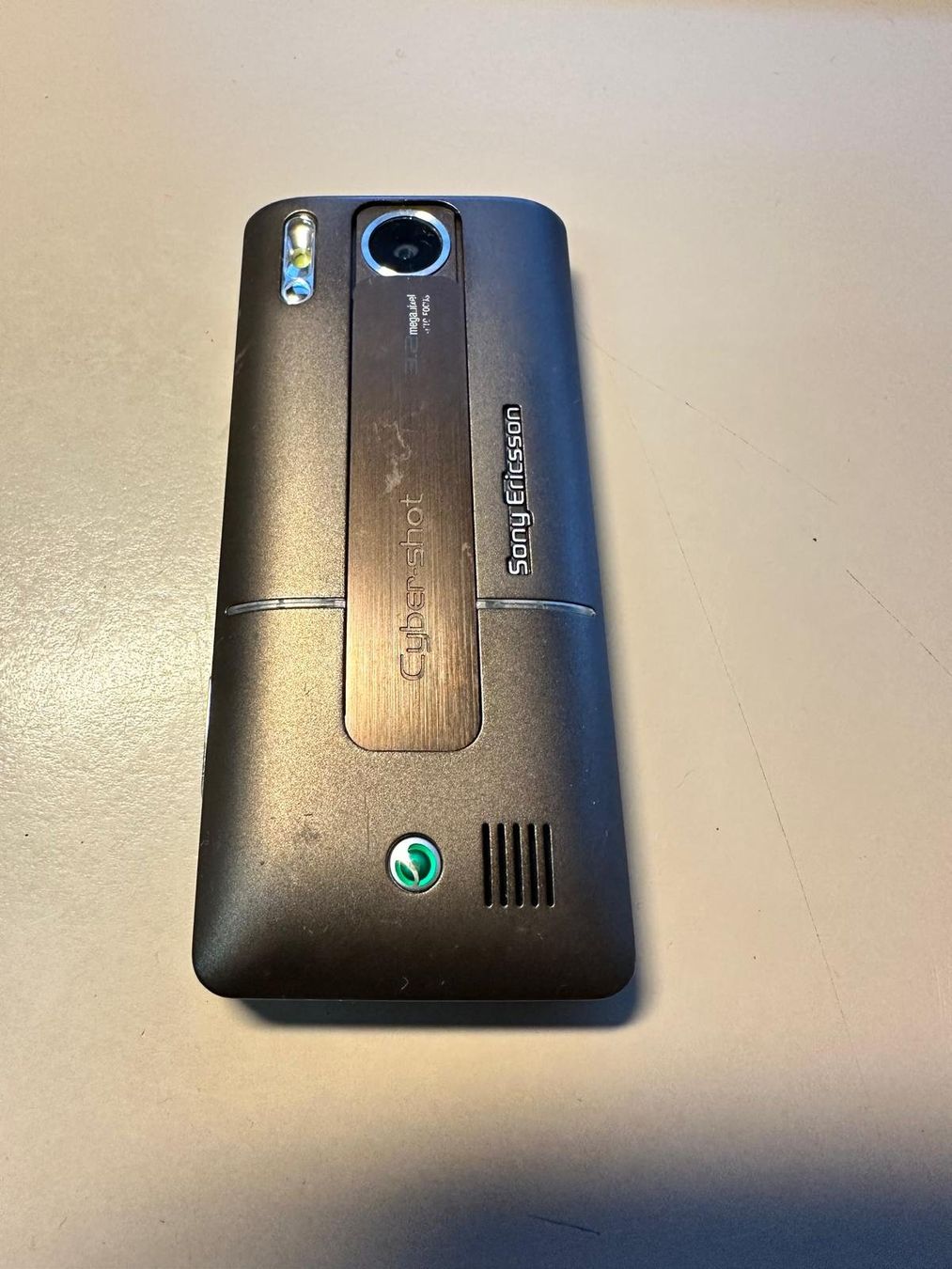 Ericsson Telefoni cellulari / Smartphones: Sony Ericsson K770i – Usato da Thörishaus venduto da zimtfein 1