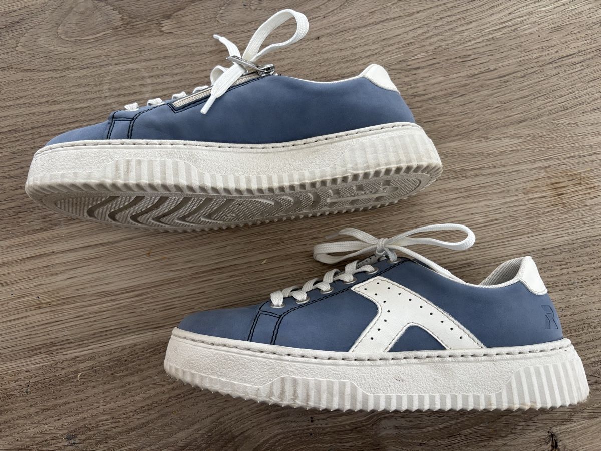 Rieker Scarpe da donna: Leichte Sneakers von Rieker, Grösse 39 – Usato da Konolfingen venduto da tilia76 2