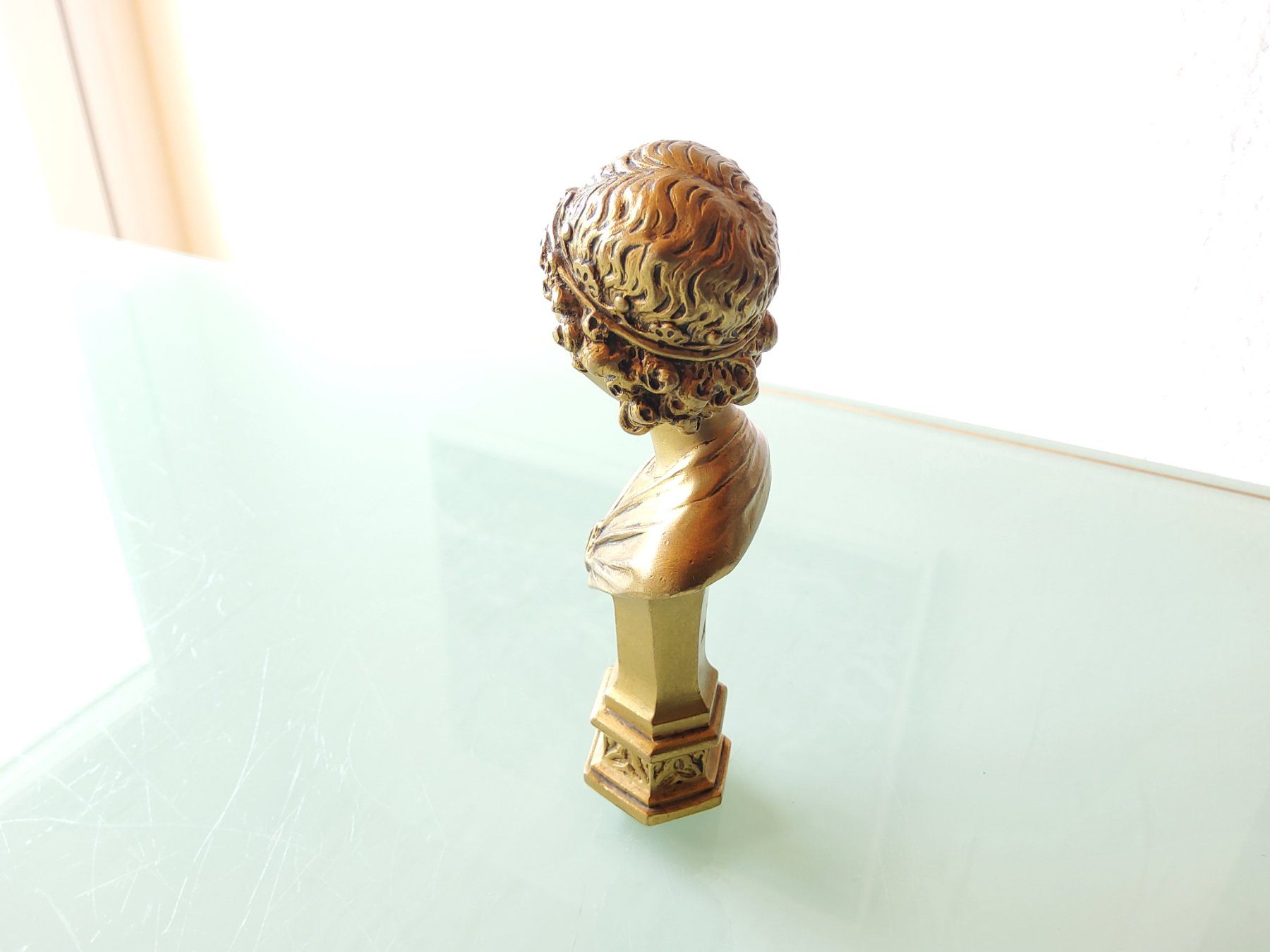 Figuren: Petite sculpture signée  – Gebraucht aus Malleray von Broc-Mo 1