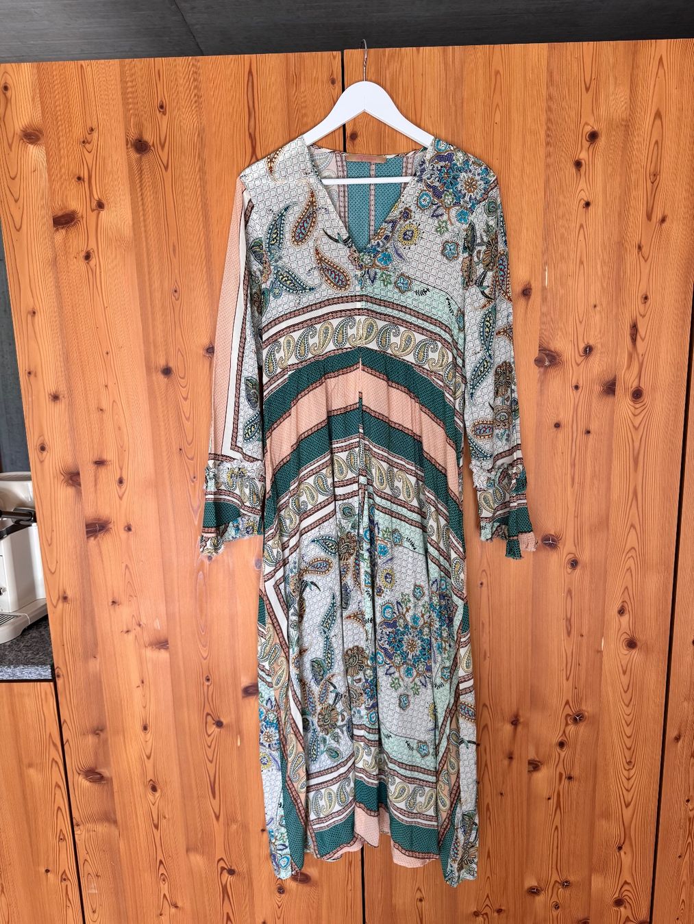 Kleider: Kleid La Camicia – Neu (gemäss Beschreibung) aus Uerkheim von erdf