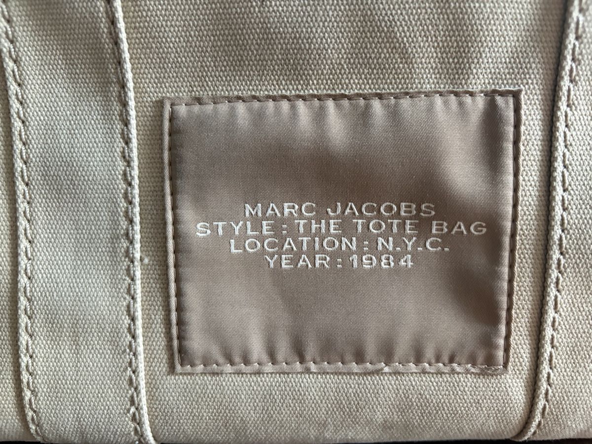 Marc Jacobs Borse da donna: Marc Jacobs The Tote Bag, Medium – Nuovo (secondo la descrizione) da Zürich venduto da eli_wxz7 4
