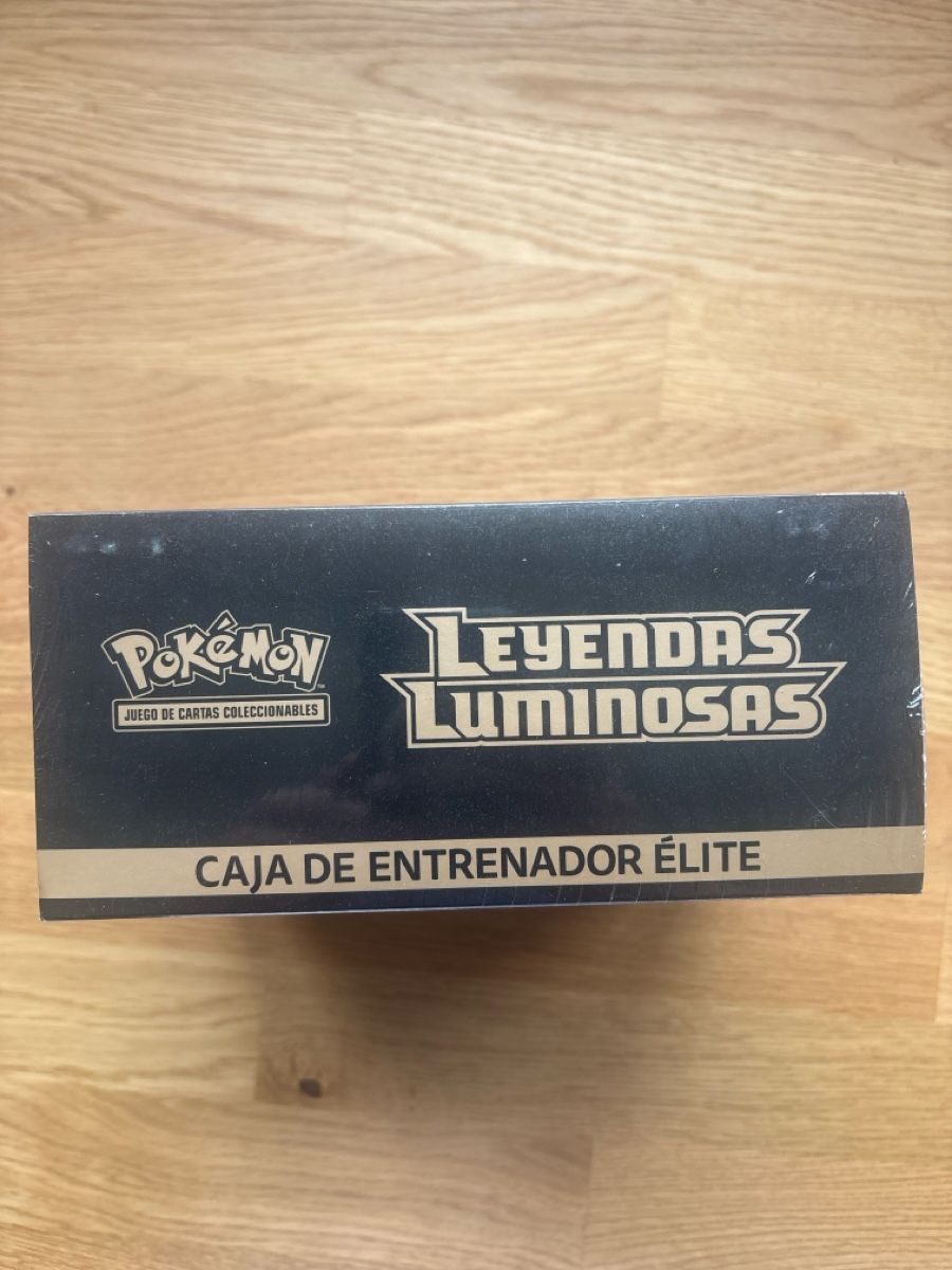 Pokémon Carte collezionabili: Pokemon Leyendas Luminosas Elite Trainer Box sealed – Nuovo e nell'imballaggio originale da steinhausen venduto da pat_nc2x 2