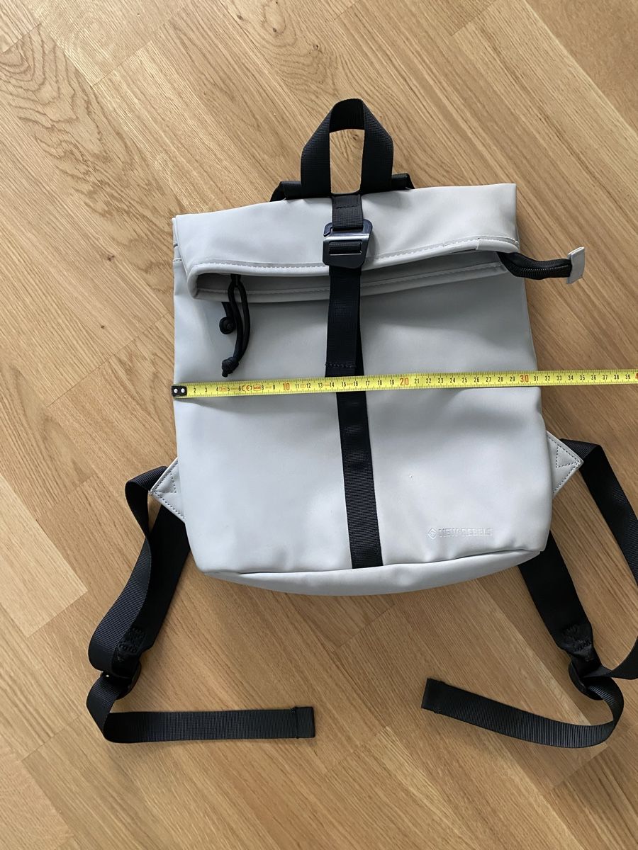 Rucksäcke: Leichter & wasserfester Rucksack  – Gebraucht aus Bern von Emaxxx