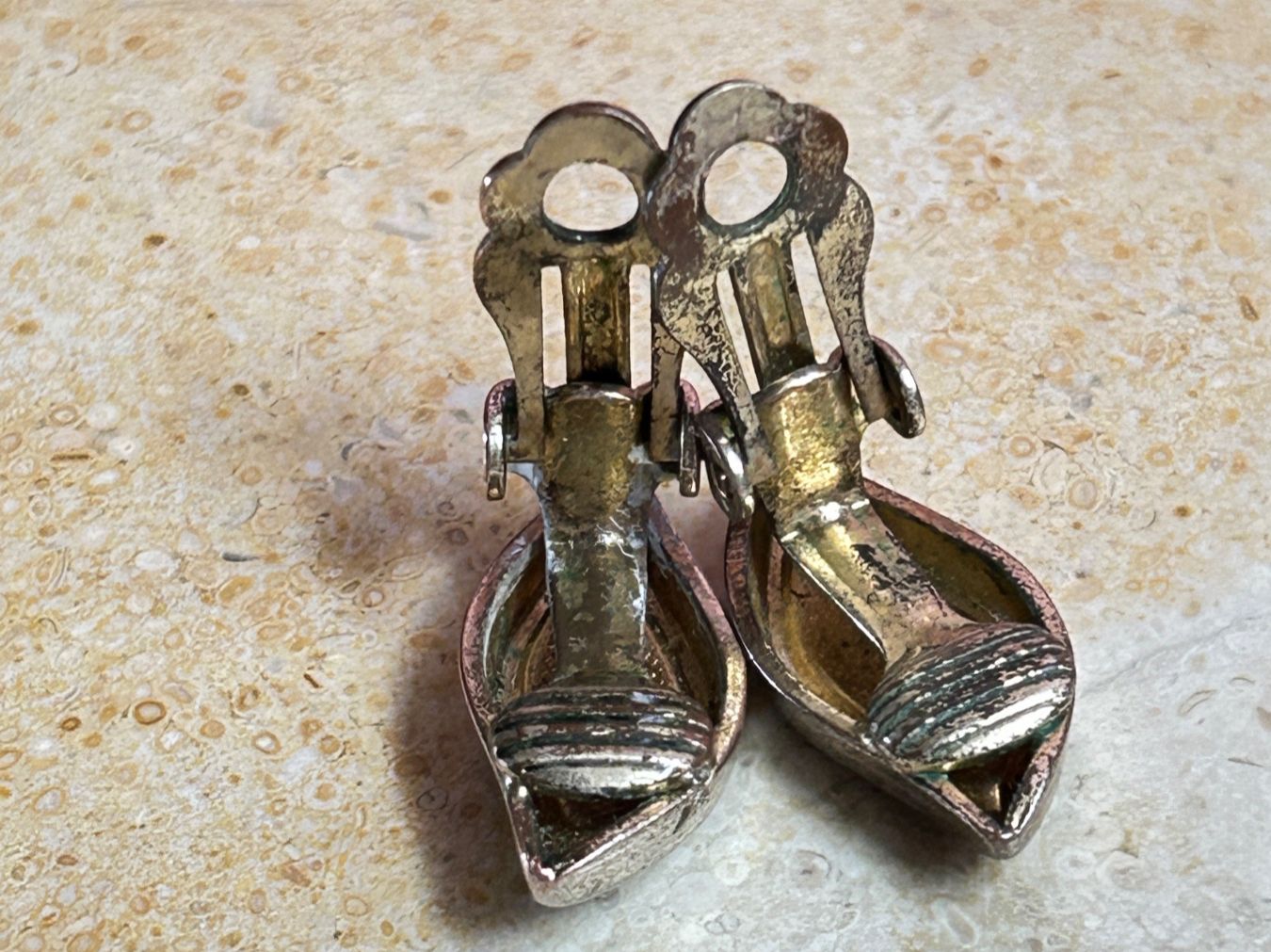 Ohrringe & -stecker: Rote Vintage Ohrclips, Clip Ohrringe – Gebraucht aus Dittingen von Bellevista 4