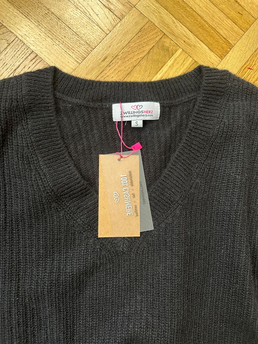 Pullover & Sweatshirts: 100% Kaschmir Oversize Pullover – Neu und originalverpackt aus Zürich von ong8 1