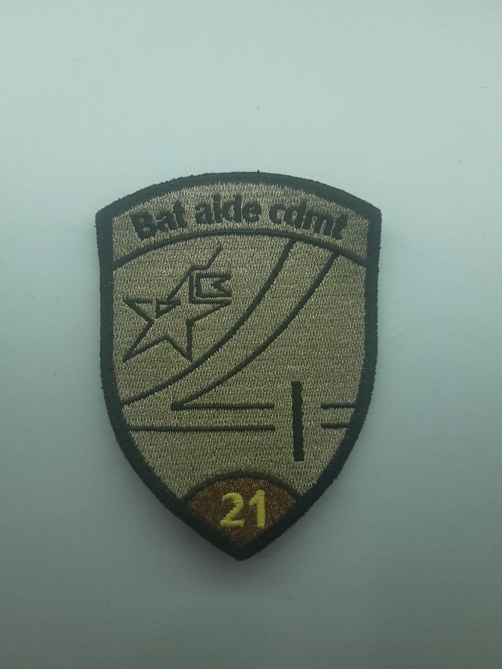 Schweizer Armee Placchette & Badge: BADGE ECUSSON MILITAIRE SUISSE BAT AIDE CDMT 21 – Nuovo (secondo la descrizione) da Domdidier venduto da baumeyer-seb