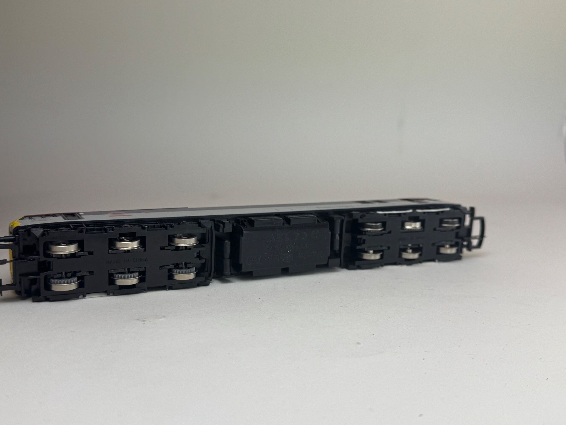 Hornby Modellini di ferrovie: HR- Hornby Lok Railfreight – Usato da Elm venduto da Wikmtz 2