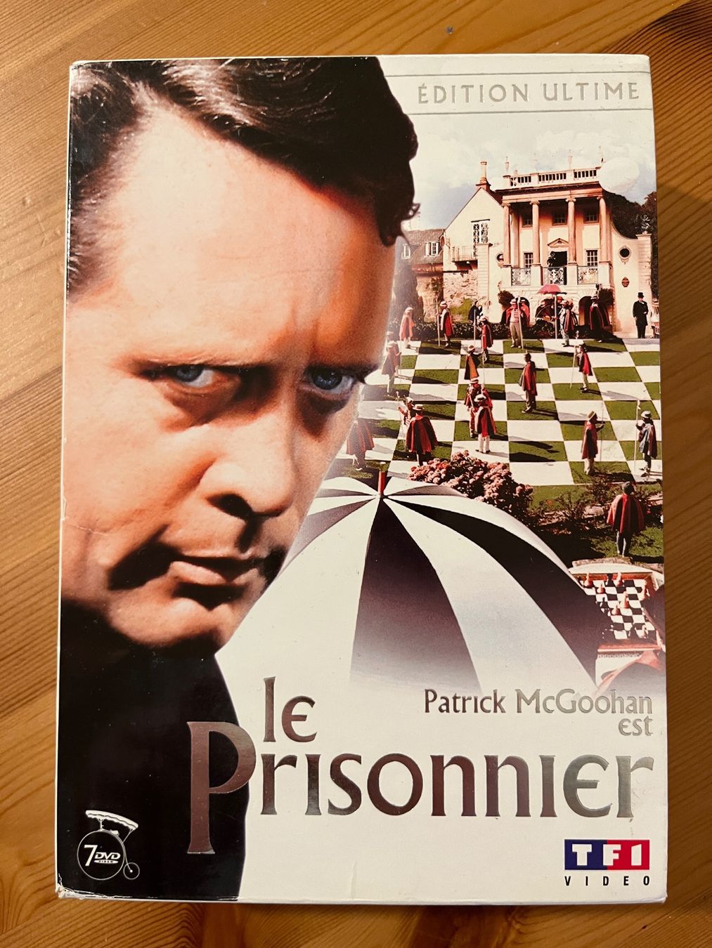 Tutti i DVDs: LE PRISONNIER - PATRICK McGOOHAN - SERIE COMPLETE 7 DVDs – Usato da Lausanne venduto da sbar224