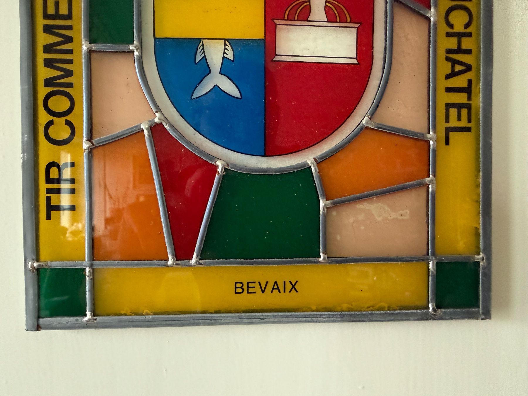 Sonstige Antiquitäten & Kunst: Du 1er Mars Neuchâtel Bleiverglasung Top Zustand 24x30 – Gebraucht aus Wöschnau von Vinsale 1