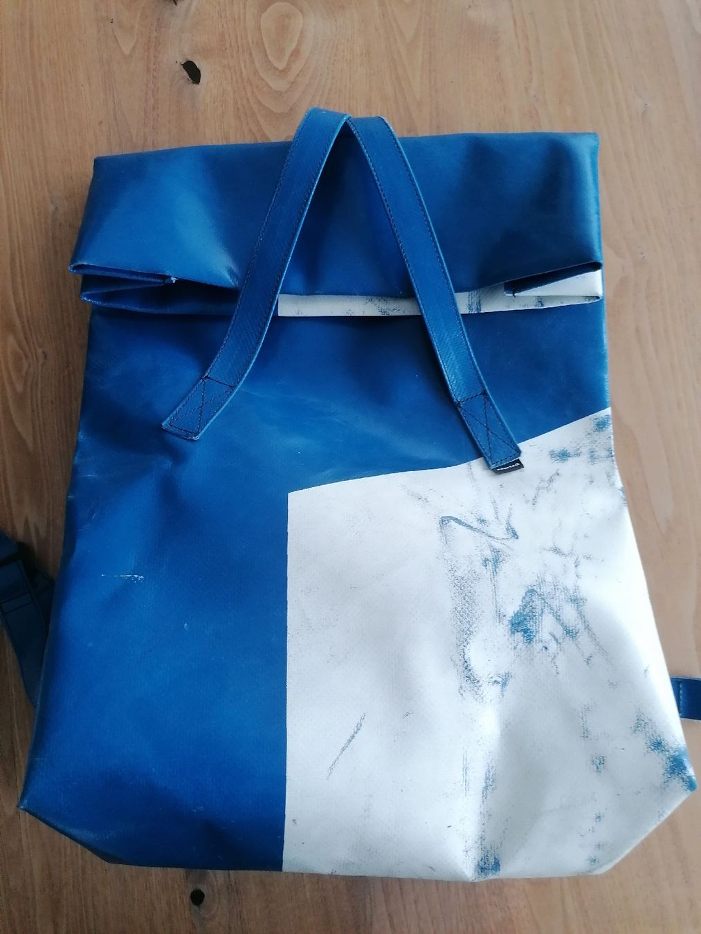 Freitag Zaini: Freitag Rucksack Kowlaski – Usato da Engelburg venduto da dan_lm68 3