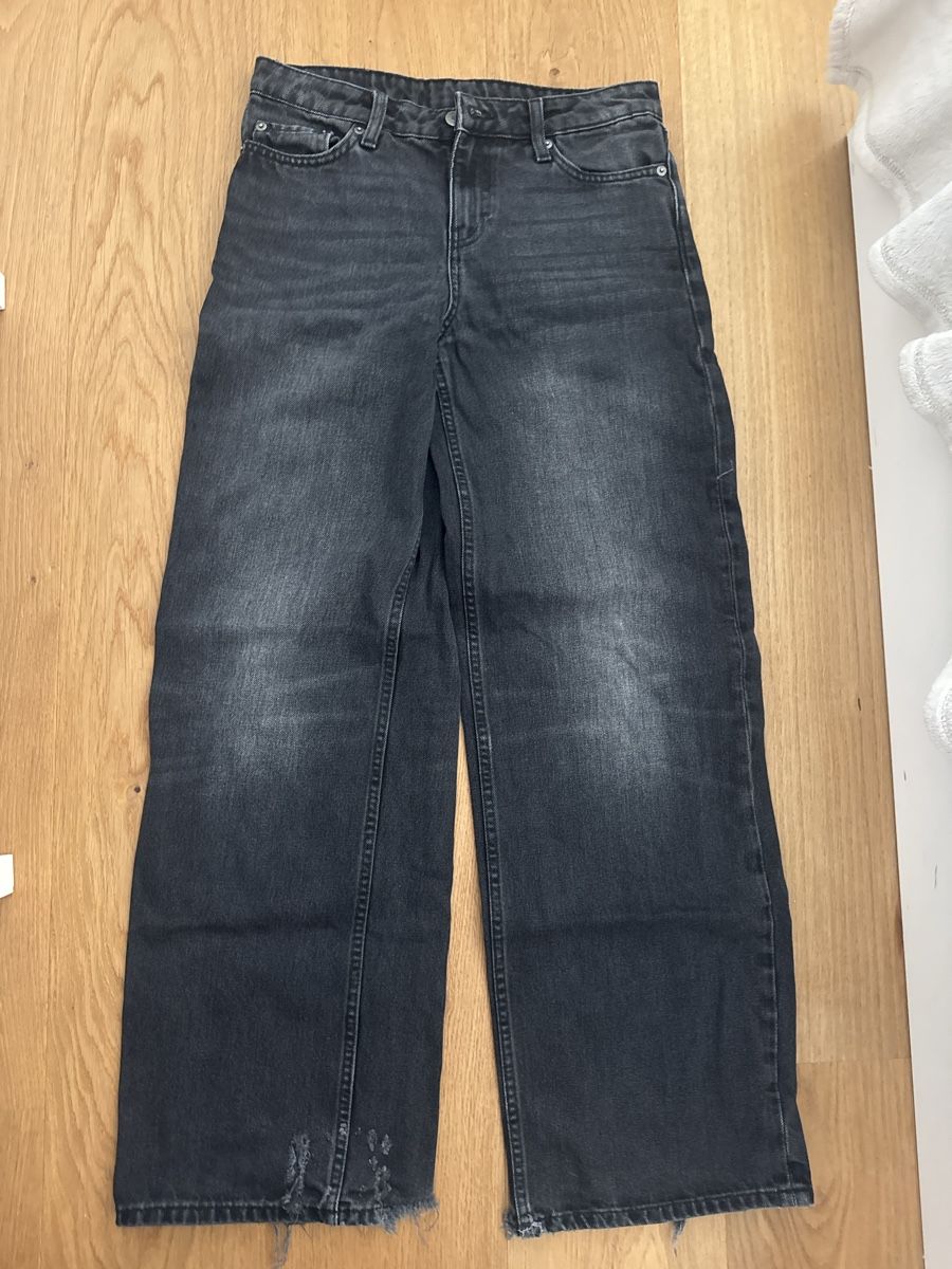 Weekday Jeans: Weekday Damem Jeans schwarz – Gebraucht aus Solothurn von jgu_xfz2