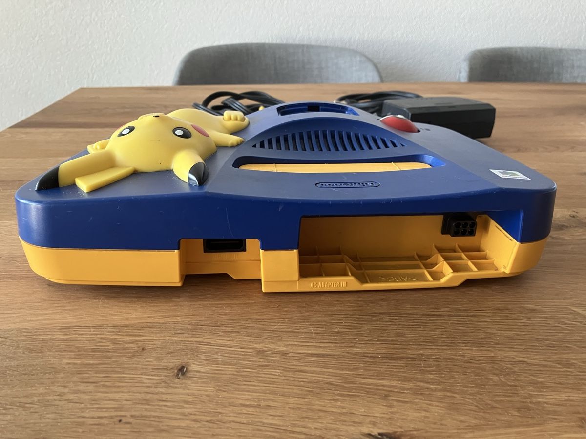 Nintendo Consoles: Console Nintendo 64 N64 Pikachu édition  – D'occasion à Châtel-St-Denis par Lestresorsdugrenier 5