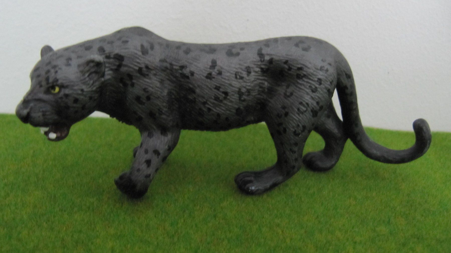 Schleich Figuren: Schleich Fantasy, Noctis mit Lagerfeuer – Gebraucht aus Brunnen von Kiwiland1 5