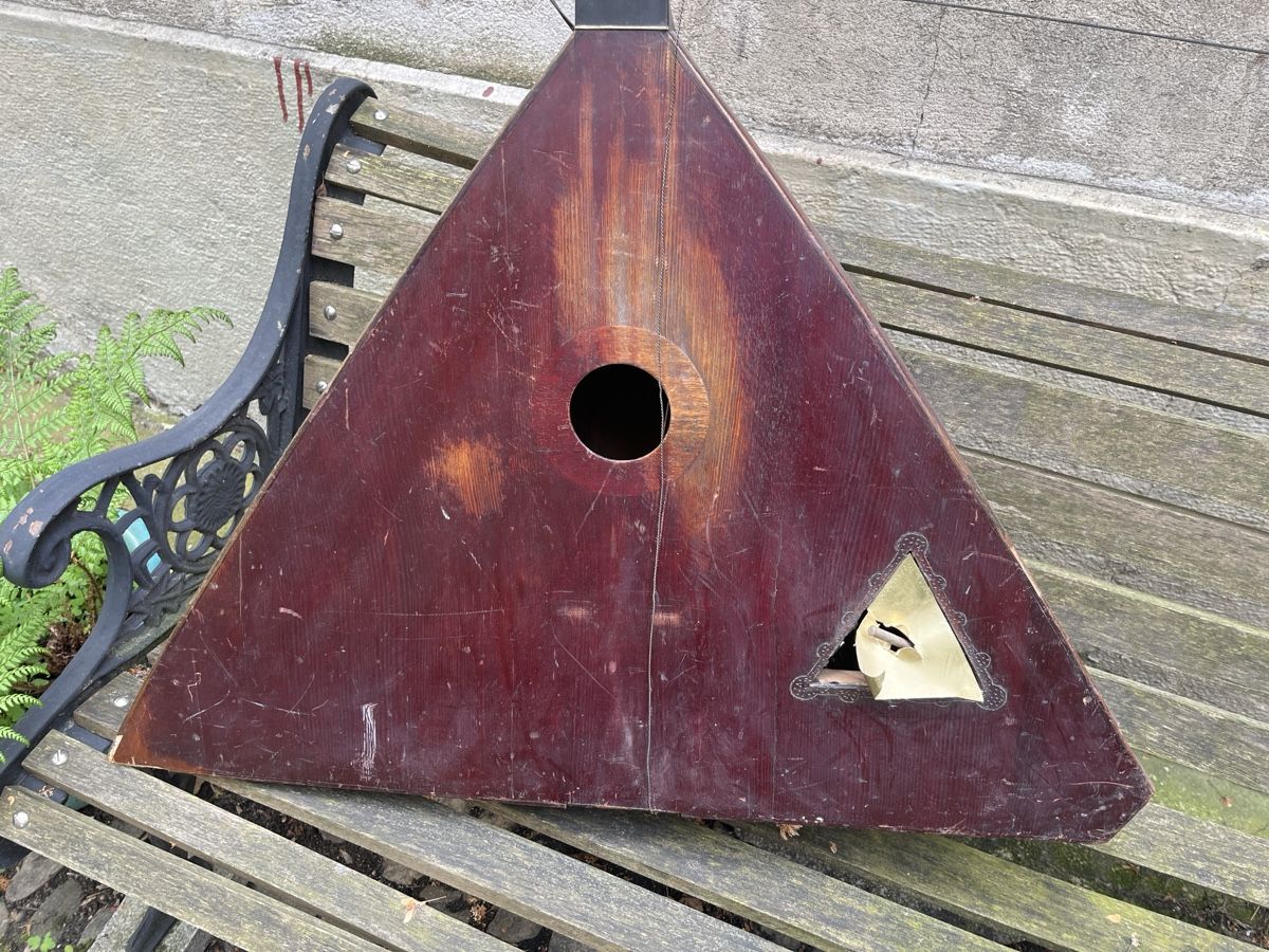 Strumenti musicali: Balalayka Bass – Usato da Basel venduto da tiges-21 2