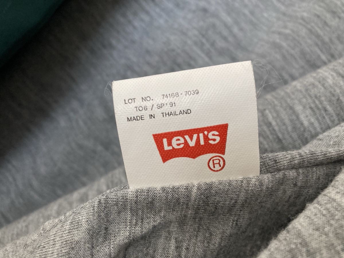 Levi's Giacche: Vintage Levi‘s Jacke – Usato da Schöftland venduto da Rbru 4