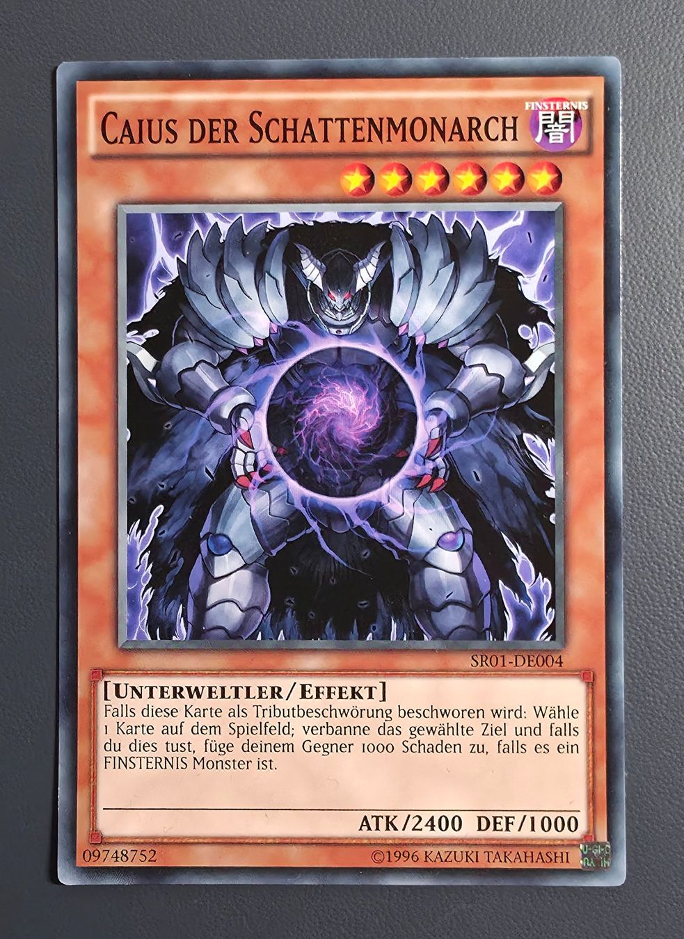 Yugioh Carte collezionabili: Caius der Schattenmonarch, SR01, Yugioh – Nuovo (secondo la descrizione) da Zürich venduto da StickerPatron