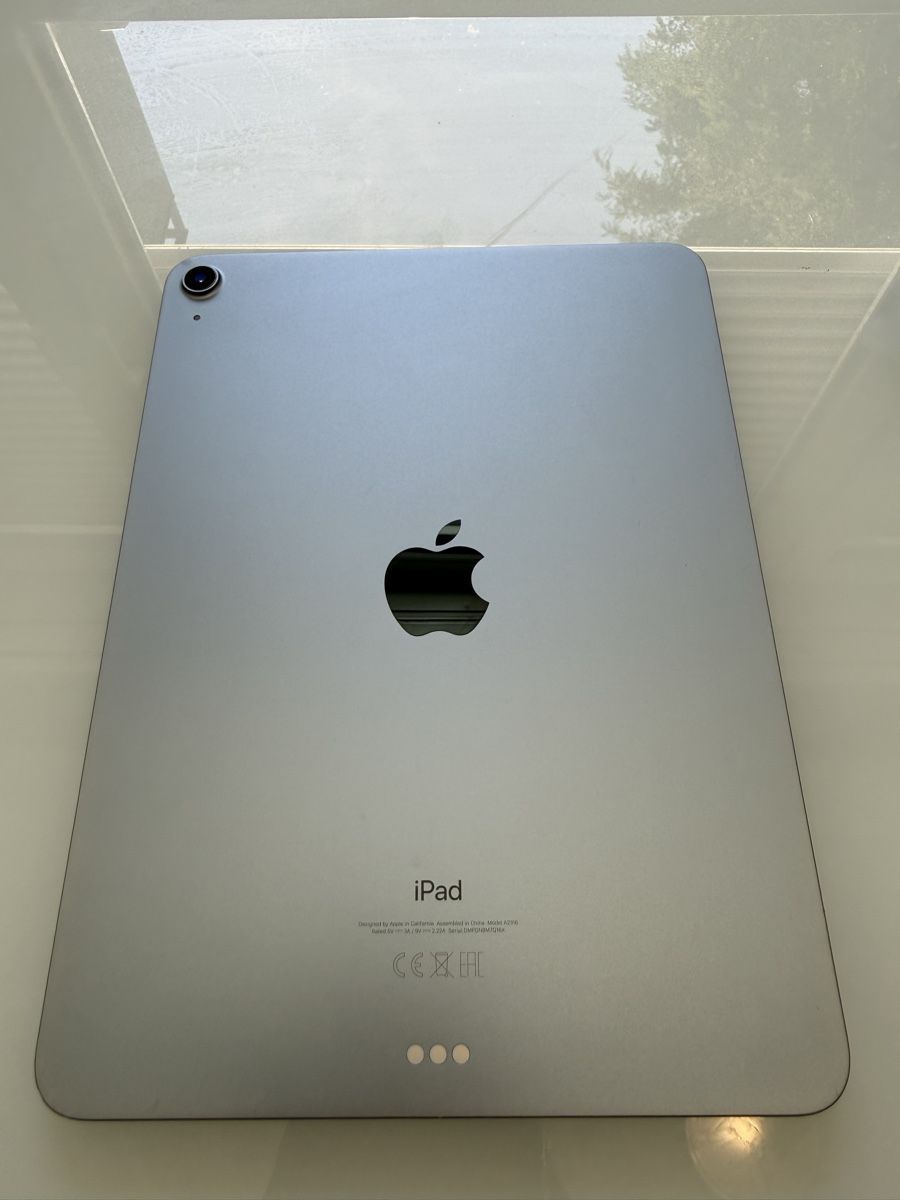 Apple Tablet PC: iPad Air 4 -256 GB Sky Blue – Gebraucht aus Dietikon von ile_pr79 2