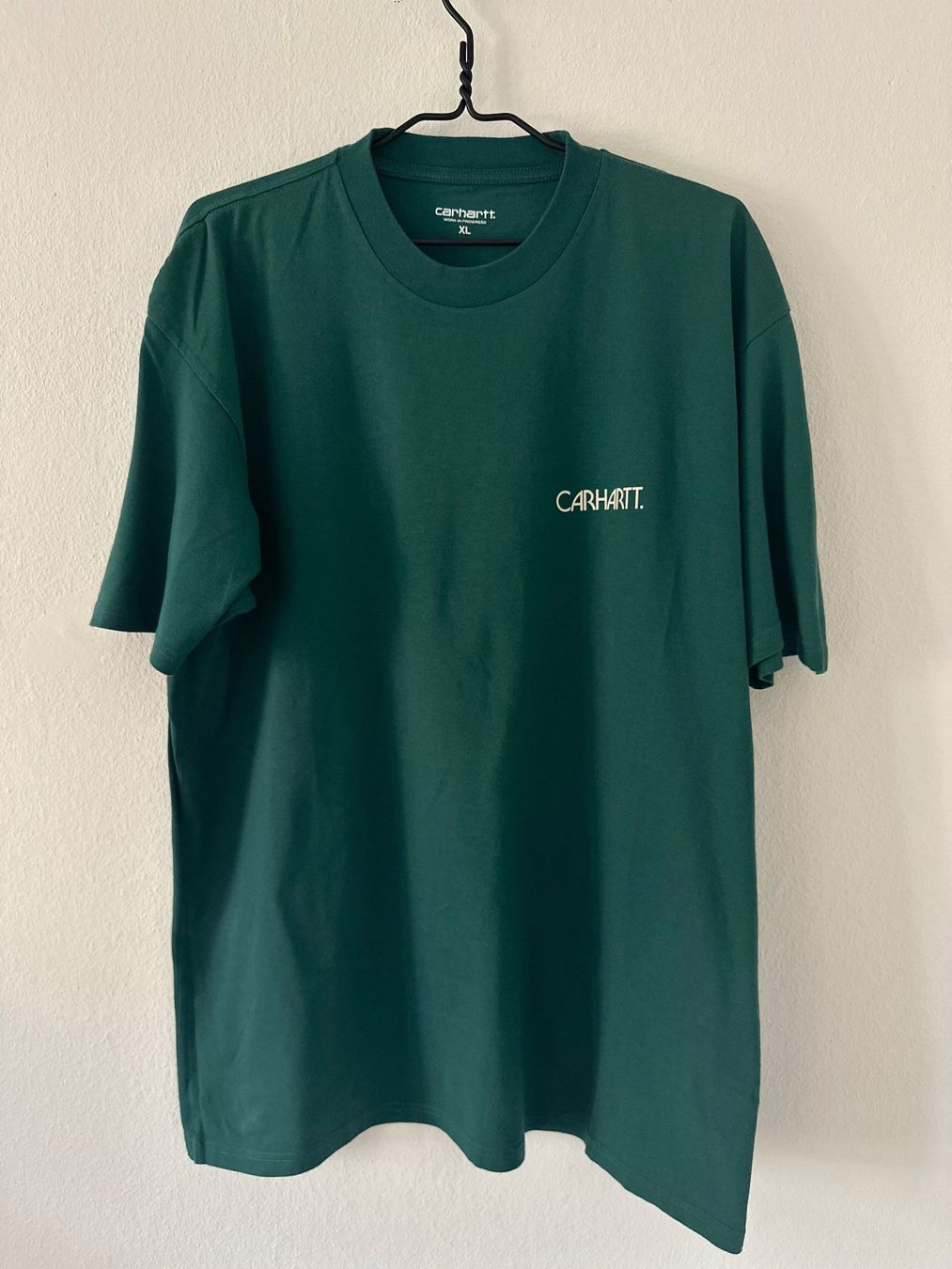 Carhartt T-shirt: Carhartt T-Shirt – Usato da Zürich venduto da dlanowato 1