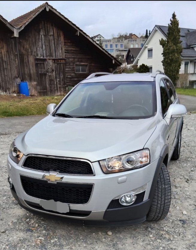 Chevrolet Automobili: Chavrolet Captiva 4x4 – Usato da Künten venduto da Rumen74
