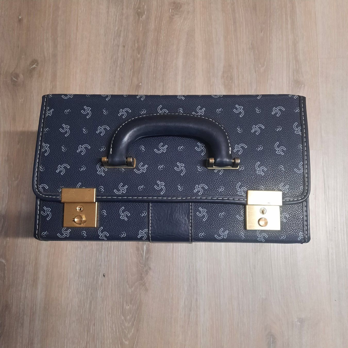 Valigie: Beautycasekoffer – Usato da Bronschhofen venduto da son_j5dk
