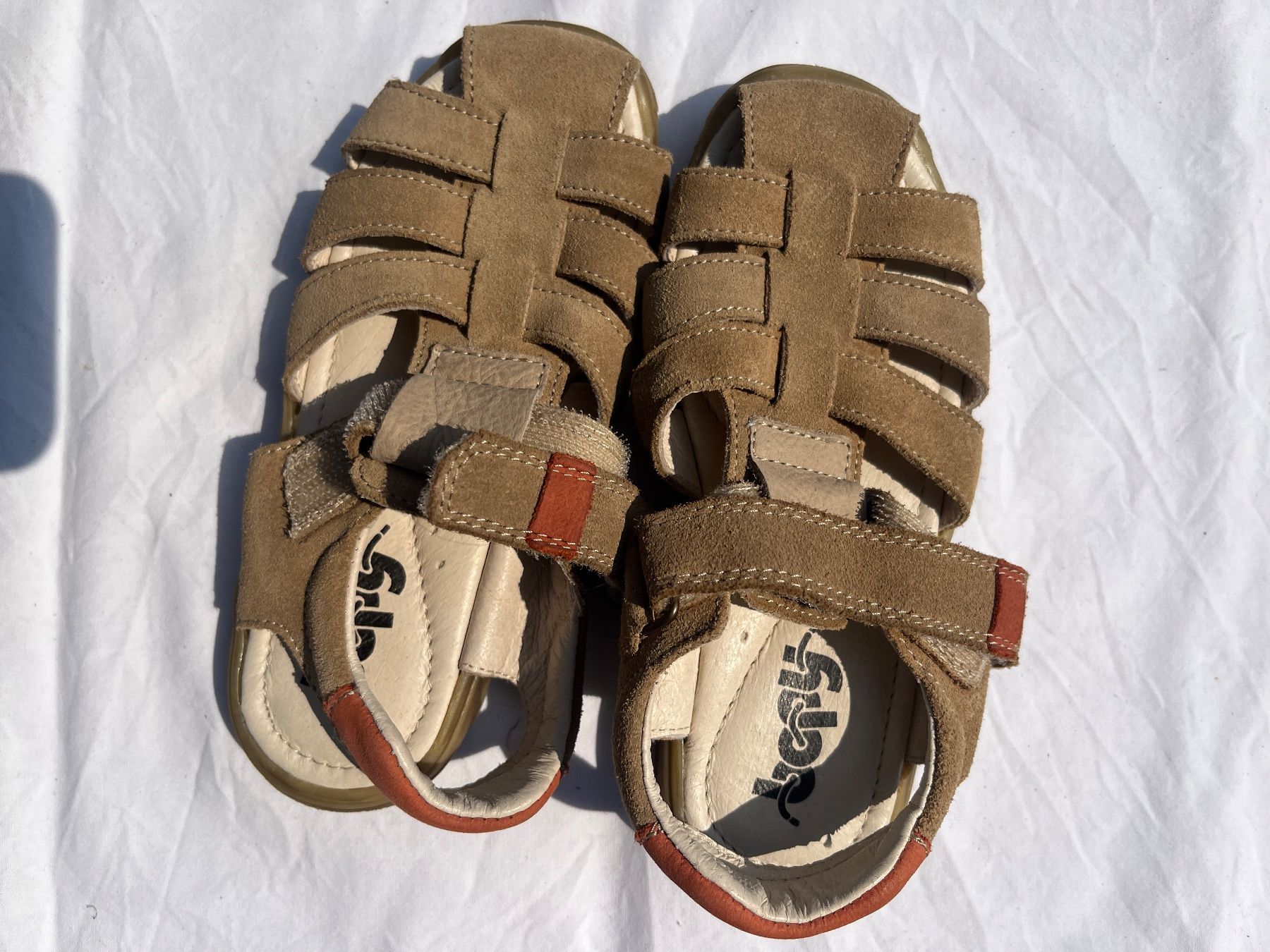 Scarpe per ragazzi: Kinder Sandalen bopy Grösse 28 – Usato da Stäfa venduto da vic_x2d6