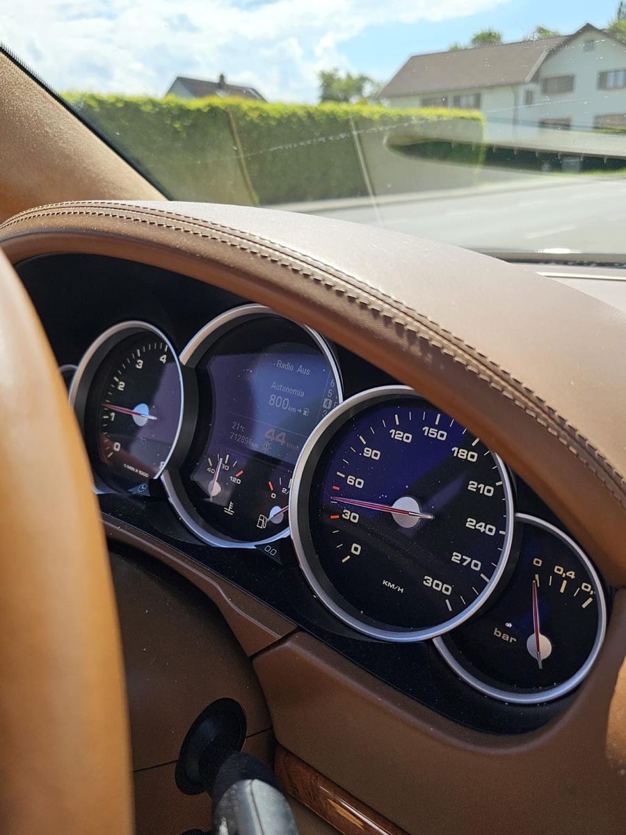 Porsche Automobili: Porsche Cayenne Turbo  – Usato da Rheineck venduto da Catone87 3