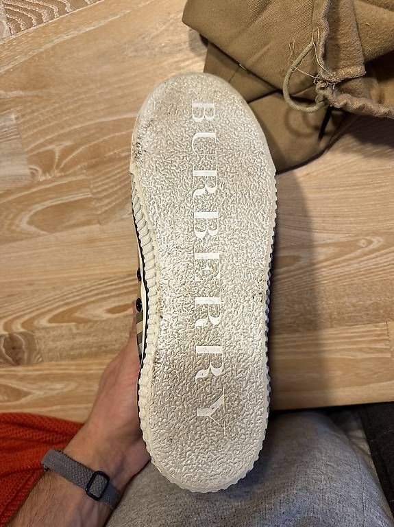 Herrenschuhe: Hohe Burberry Sneakers Grösse 43 – Gebraucht aus Meilen von DavideL02 4