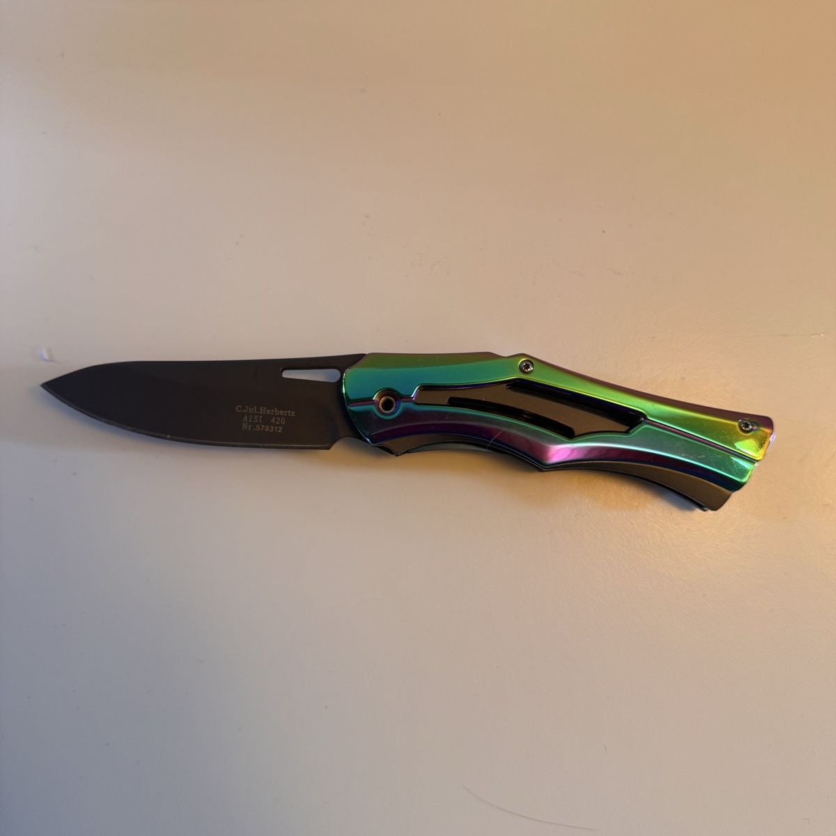 Couteaux de poche: Klappmesser Regenbogen Optik – Neuf (Voir description) à Aeschi b. Spiez par sch_nyv9 4