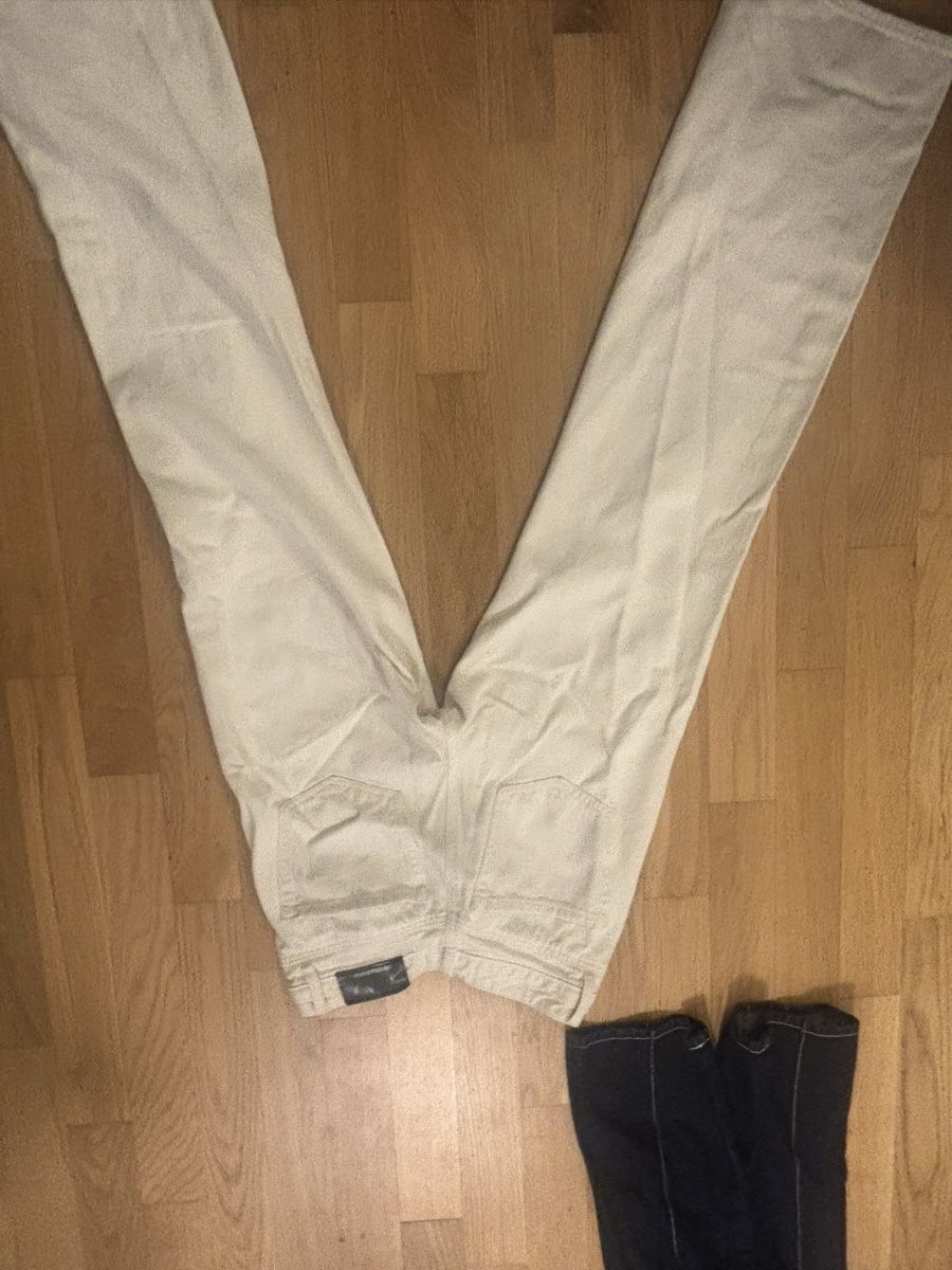 Bershka Jeans: bershka jeans weiss – Usato da Glattbrugg venduto da Nixonia 2