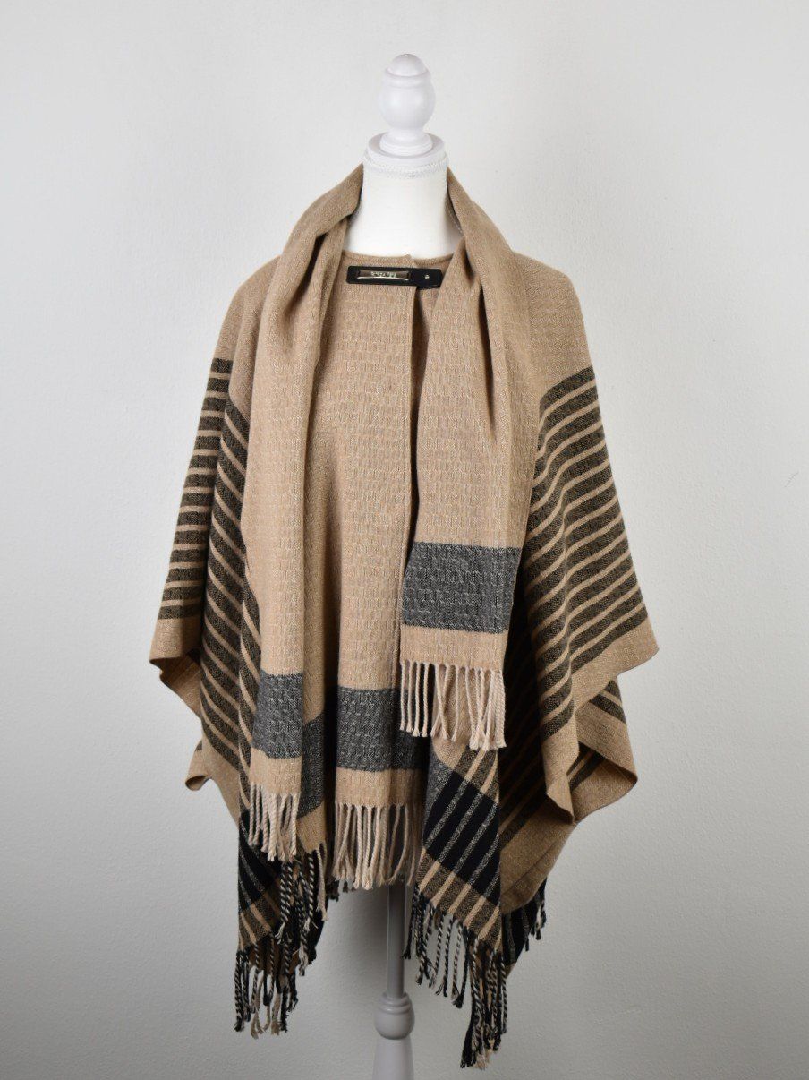 Patrizia Pepe Sonstige Damenmode: Patrizia Pepe Cape, one size, 85% Wolle – Neu (gemäss Beschreibung) aus Nürensdorf von 2ND_STORY 1