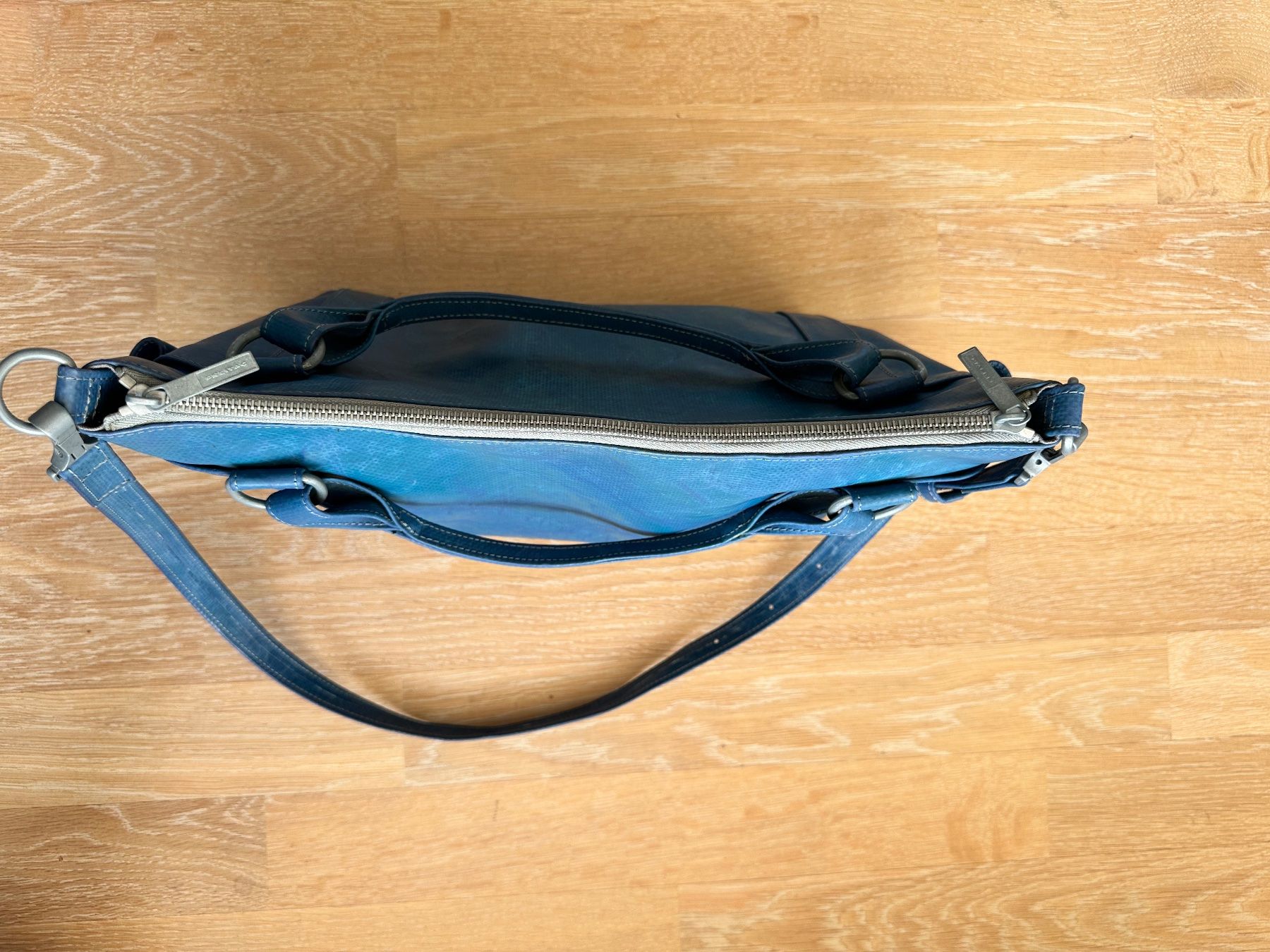 Freitag Taschen für Damen: Freitag Reference Line Austen R120, blau – Neu (gemäss Beschreibung) aus Meilen von luc_pg8f 3