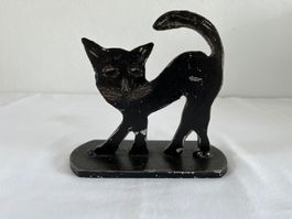 Katze aus Metall