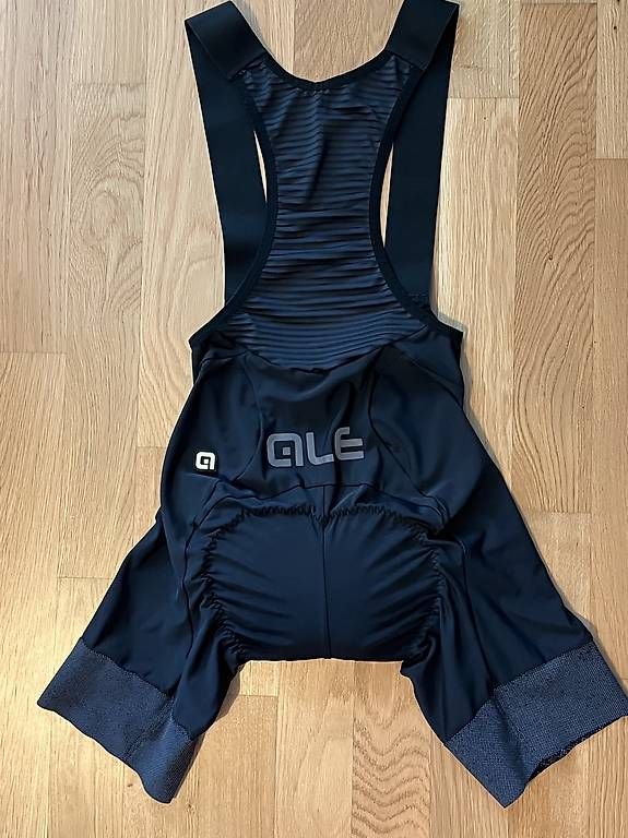 Pantalons: Alé PR Strada Bibshort Damen GrXS – D'occasion à Luzern par Beabbbea 1