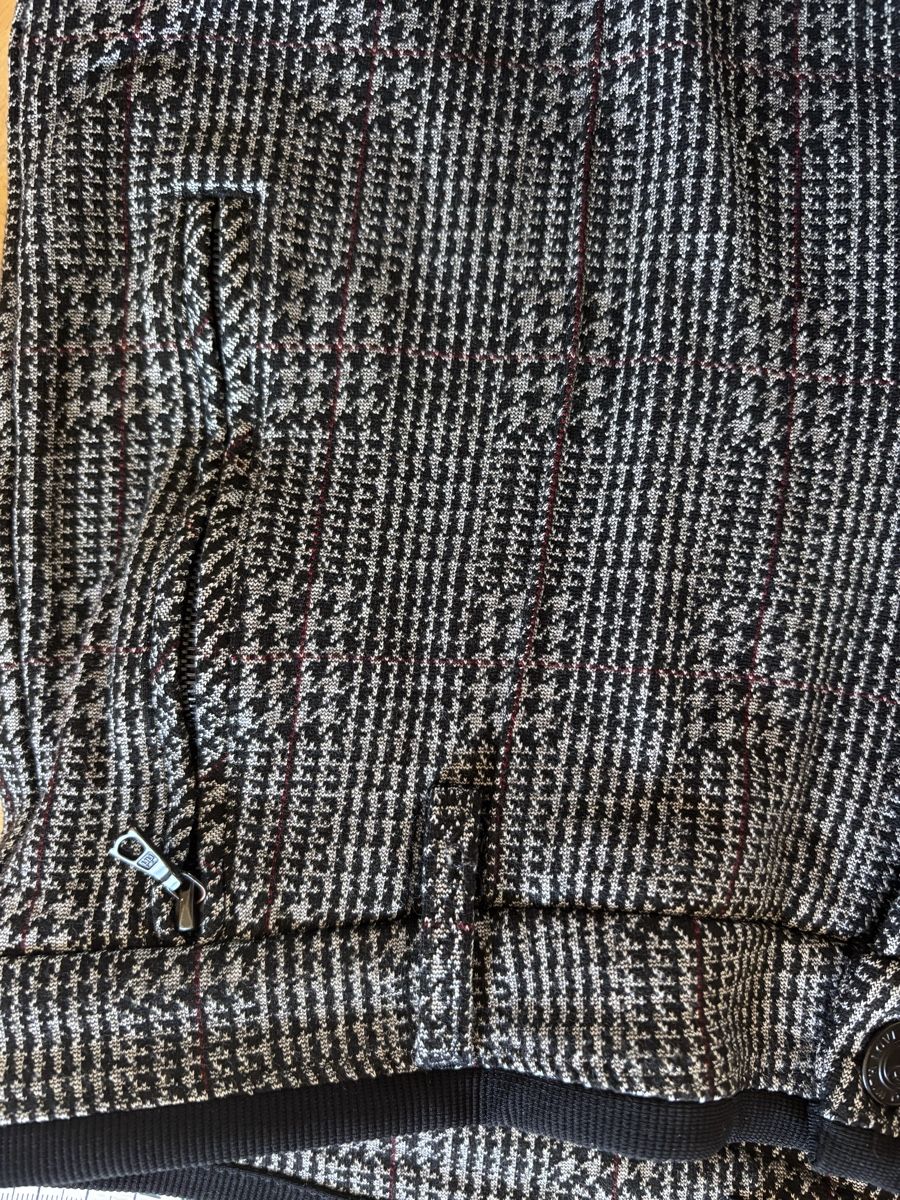 Cambio Pantaloni: Cambio Hose – Usato da Basel venduto da FannySt 2