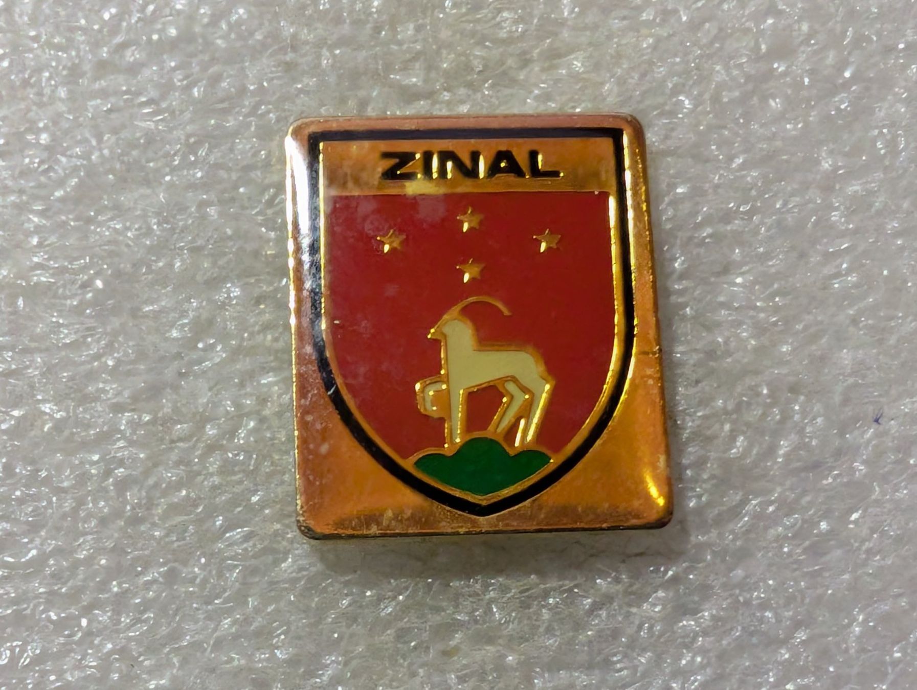 Placchette & Badge: Ansteckpin 148: Zinal – Usato da Oppligen venduto da Pin-Fall-Shop