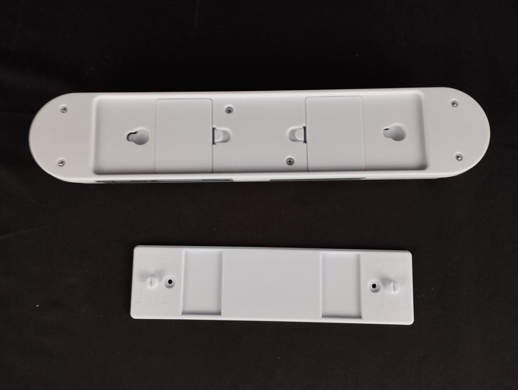 Lampade: LIVARNO LED-Unterbauleuchte – Usato da Schübelbach venduto da Restwert_Schubelbach 4