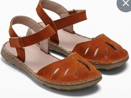 Damen Sandalen Gr. 41 mit Riemen ungetragen