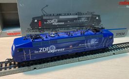 Märklin 37534 BR 120 Digital läuft, Gehäuse stark beschädigt
