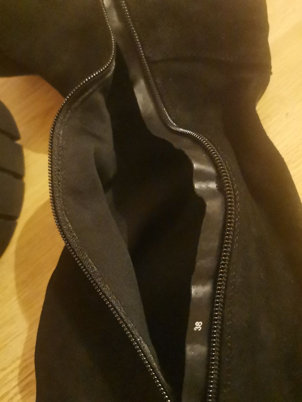Scarpe da donna: Bottes noires élégantes taille 38 – Usato da Biel/Bienne venduto da Edi5Roli3 9