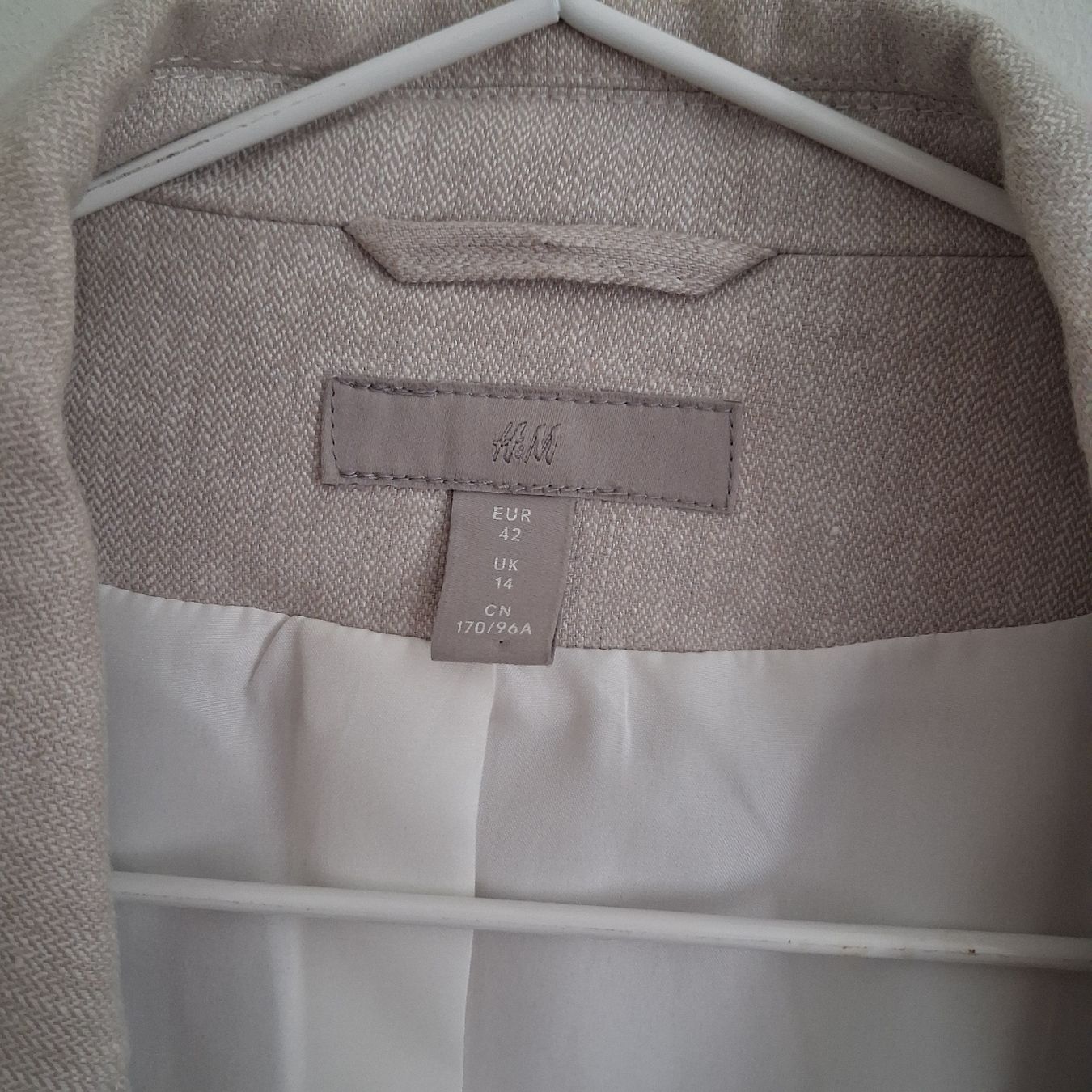 H&M Giacche: H&M Linen Summer Blazer Size M Beige – Nuovo (secondo la descrizione) da Wil SG venduto da tre_g2l7 2
