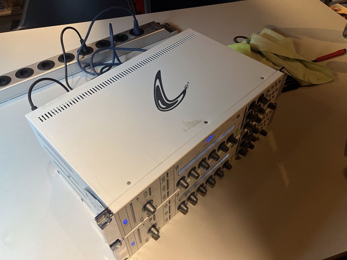 Equalizer: Focusrite Liquid Channel 2x – Gebraucht aus Dagmersellen von Mahler 2