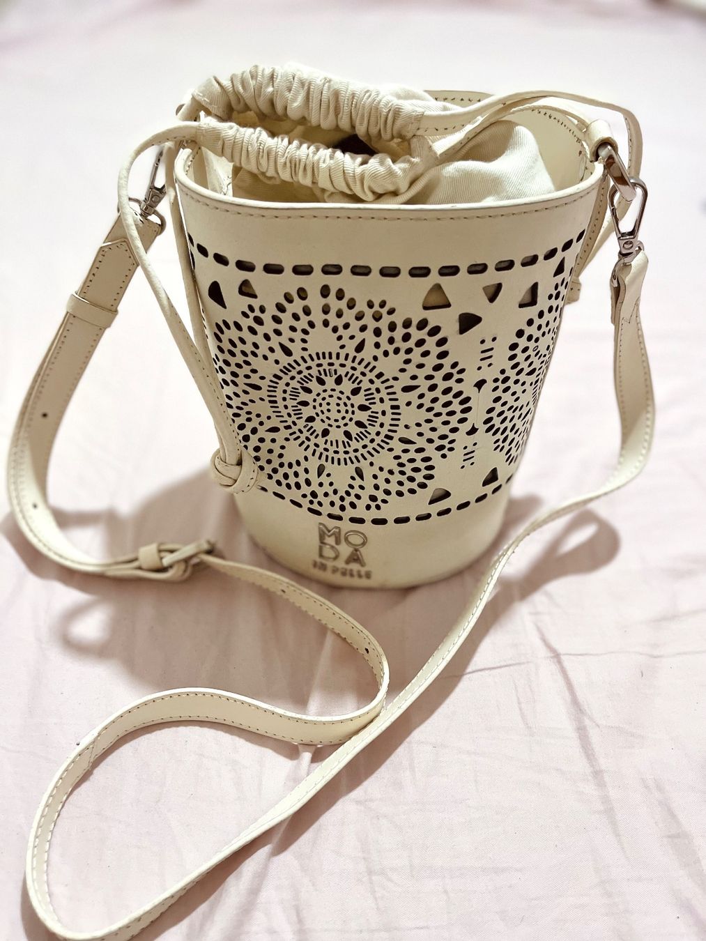 Sacs femmes: Magnifique sac en Cuir – Neuf (Voir description) à Genève par Annilu