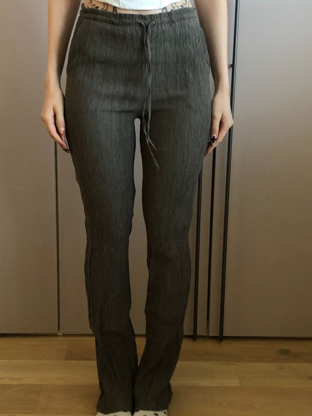 Zara Pantaloni: Pantalon léger – Usato da Bulle venduto da sop_ct6x