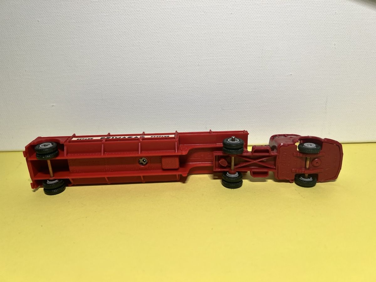Norev Modellini d'auto: Norev Unic Gastransporter 1/87 – Usato da Weinfelden venduto da Kammerflimmern 3