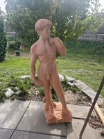 Gartenstatue David Figur aus Terrakotta gebrauchter Zustand