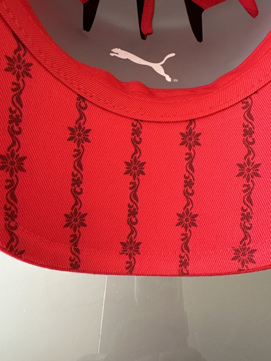 Puma Copricapi, berretti & cappellini: ASF / Credit Suisse / Ubs / Puma Caps – Nuovo e nell'imballaggio originale da Morbio Inferiore venduto da Ecod 7