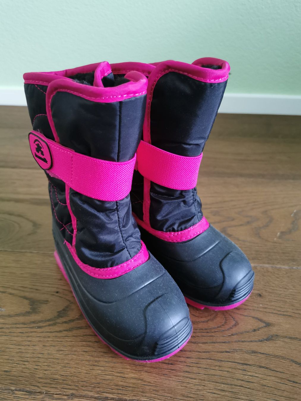 Kamik Scarpe per ragazze: Kamik Winterschuhe Snowbug 3 Gr. 26 – Nuovo (secondo la descrizione) da Ennetmoos venduto da jol_y96x