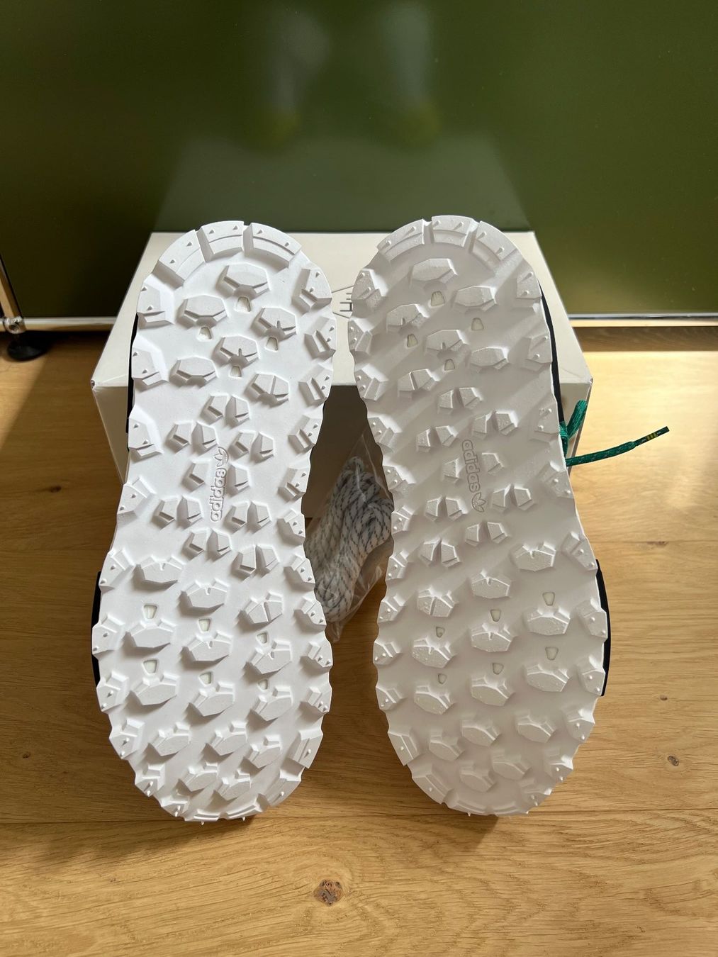 Adidas Herrenschuhe: 100% ORIGINAL: Adidas x Pharrell Williams NMD Human Race – Neu (gemäss Beschreibung) aus Bösingen von Berner90 6